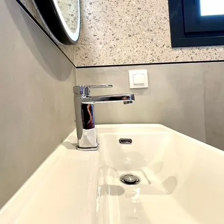 Agora Lx & 아파트