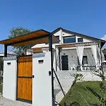 Agora Lx & *