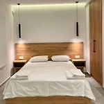 Agora Lx & Apartman Szaloniki