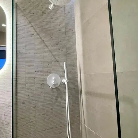 Agora Lx & Lägenhet