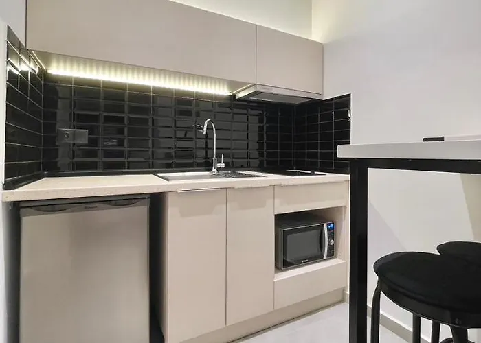 Agora Lx &